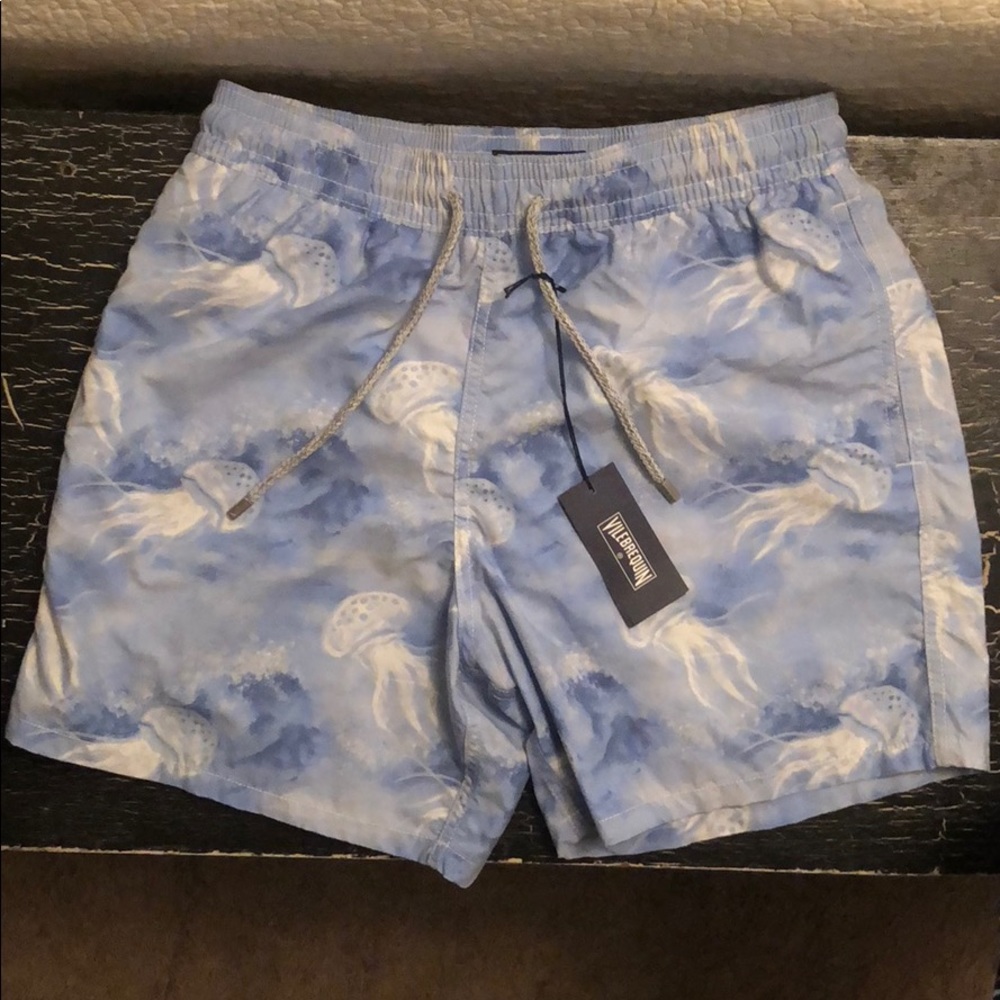 Bathing suit/ swim trunks